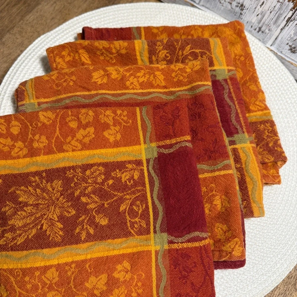 Set of 4 Fall Harvest Jacquard Cloth Napkins Orange Burgundy Floral Leaf Plaid